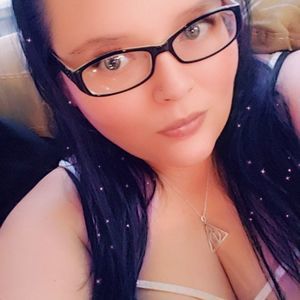 Meet your Posher, Lizzie